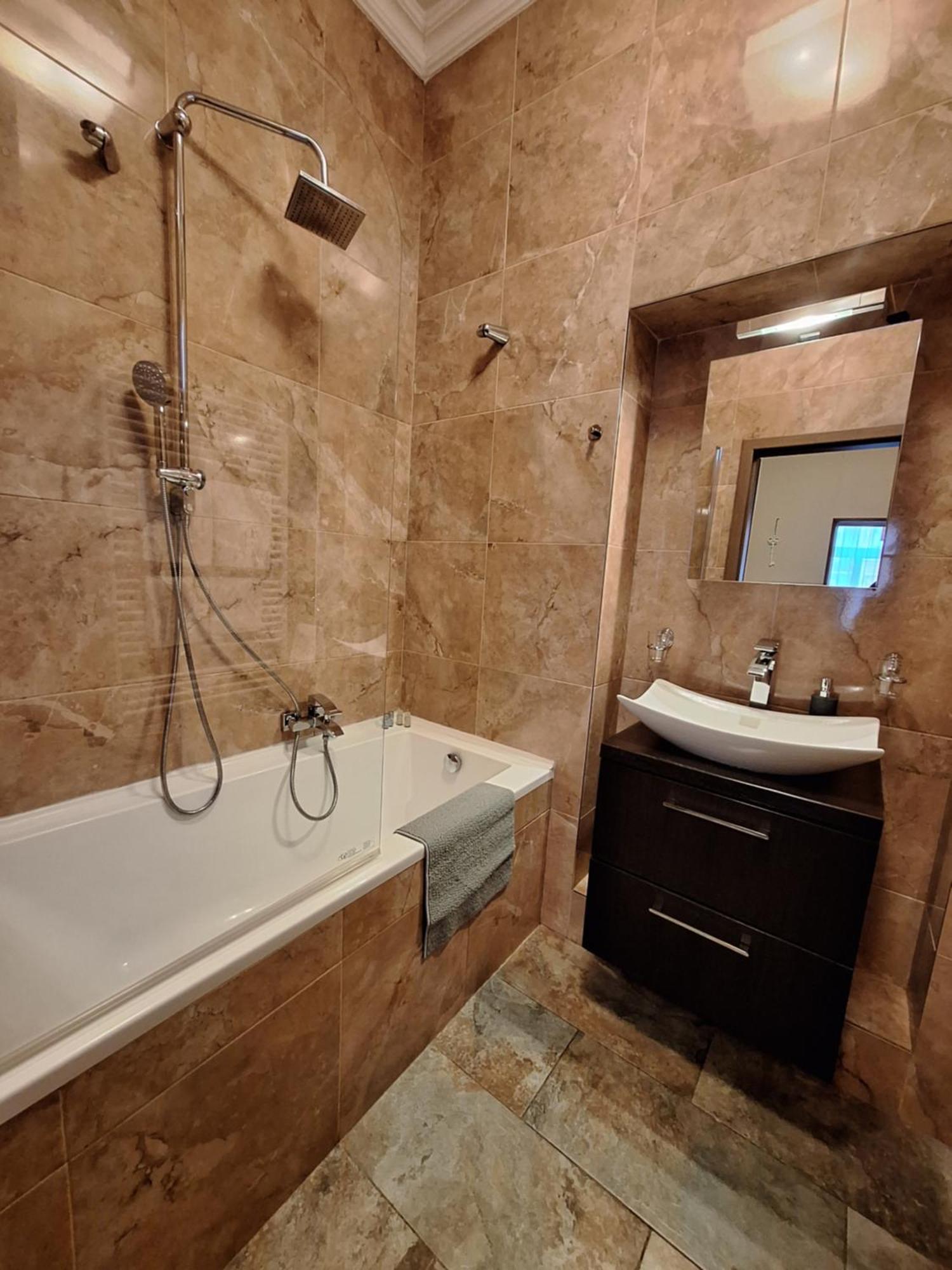 Residence Moravia Apartments การ์โลวีวารี ภายนอก รูปภาพ
