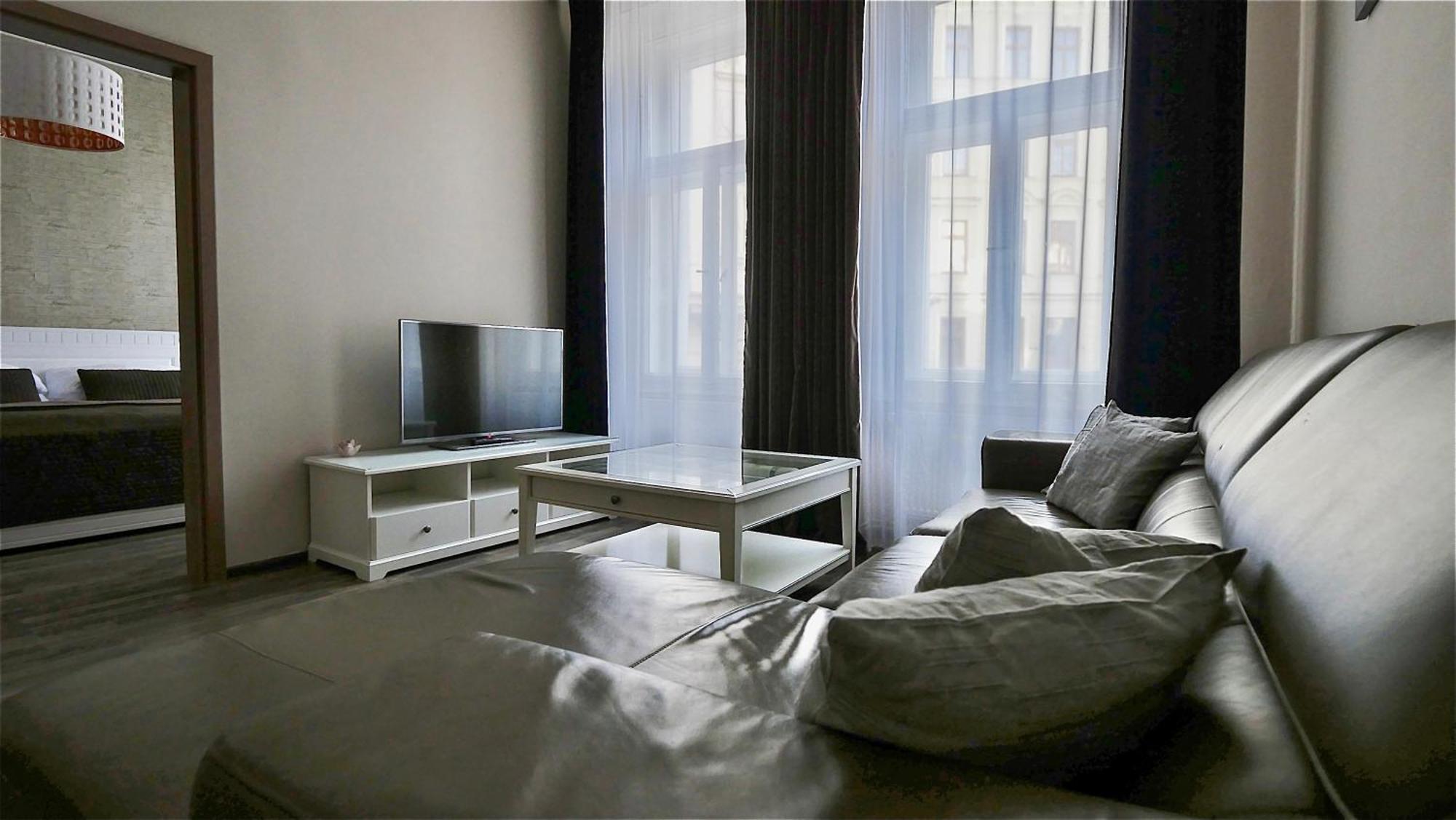 Residence Moravia Apartments การ์โลวีวารี ภายนอก รูปภาพ